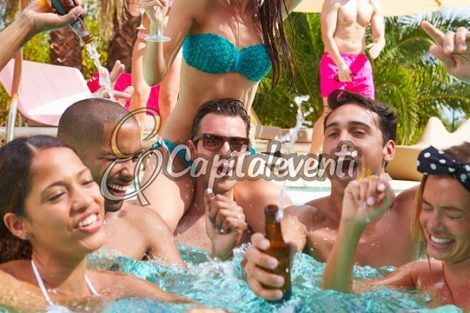 Festa di Laurea in Piscina
